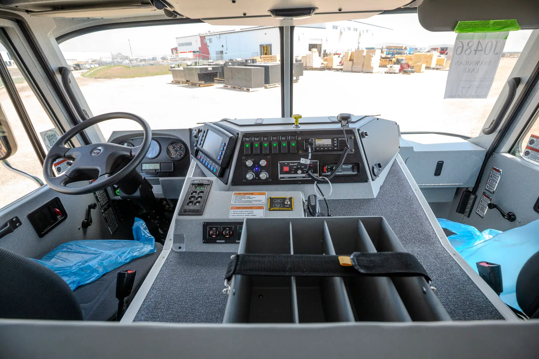 J0486_ShawniganLake_ERPumper_Small_147